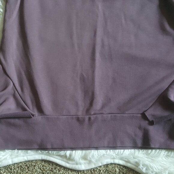 Chelsea28 purple ruffle sweatshirt Size Small - Picture 4 of 8
